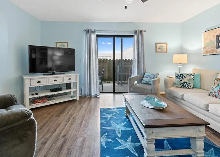 Holiday home Charming 1-bedroom At Raffles Perfect Retreat In North Ocean *
